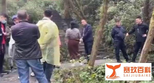 湖北一女学生考试前突然失踪，家属称其晨跑后未归，监控画面曝光
