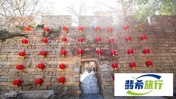 我国古代东南海疆的一座抗倭名城，因崇尚武备而得名崇武古城
