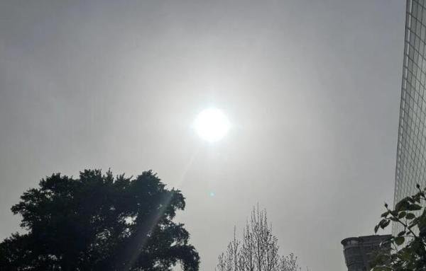 北京出现火星同款“蓝太阳” 这是咋情况?
