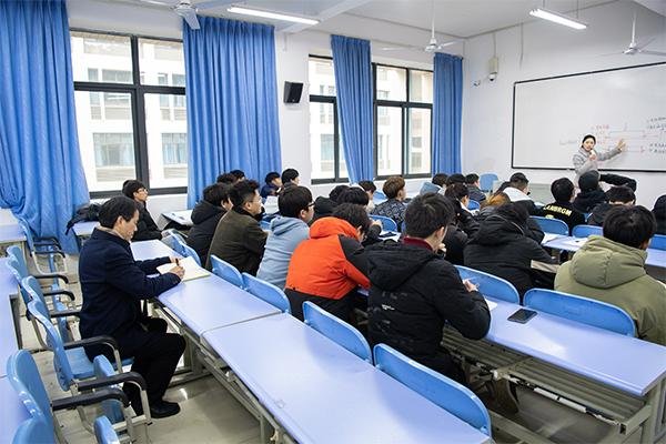 归省的意思