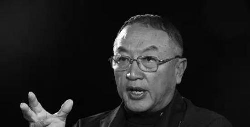 75岁的柳传志将卸任联想控股董事长，一个时代又结束了！