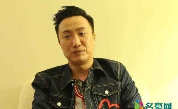 郑中基为什么叫太子基 郑中基家庭背景很富裕吗揭秘