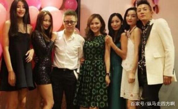 从著名主持人到沦为阶下囚，自甘堕落的王婧，如今过得怎样？