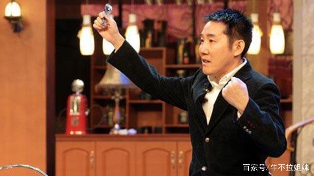 海岩是马未都的“大哥”,名副其实的“京圈大少”,如今怎样?