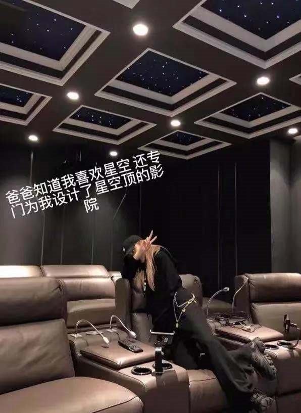 周扬青罗志祥分手一年,为何现在境遇如此不同?
