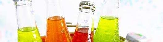 beverage和drink在作为饮料的时候有什么区别，可否互换
