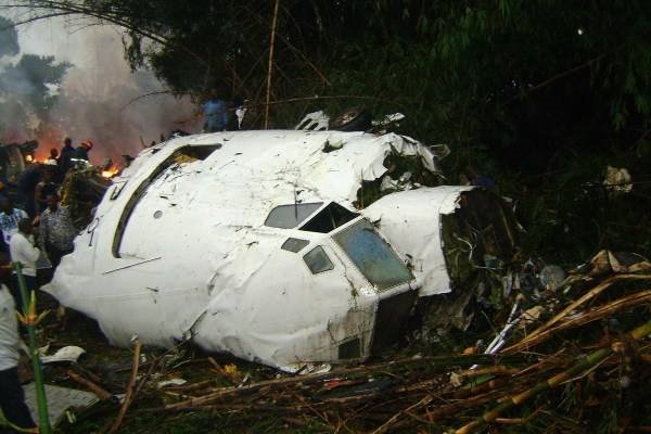 印度空难17人死亡,其事故发生的原因是什么?