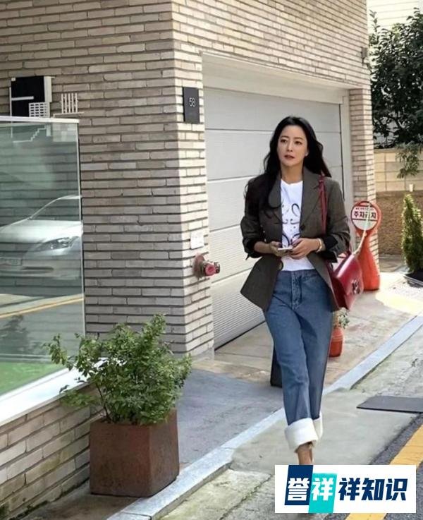 成龙电影《神话》女主角，“完美女人”代名词，金喜善拍时尚变迁
