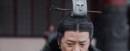 秦始皇为什么要杀吕不韦?