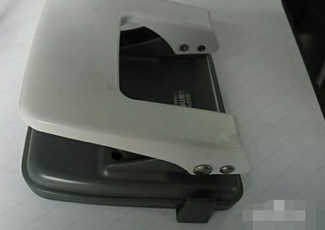 打孔机的使用步骤是怎样的？