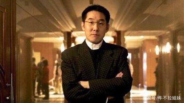 海岩是马未都的“大哥”,名副其实的“京圈大少”,如今怎样?