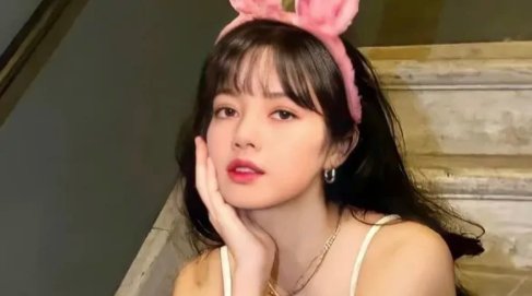 LISA演唱会跳钢管舞燃炸全场，她的舞台感染力怎么样？