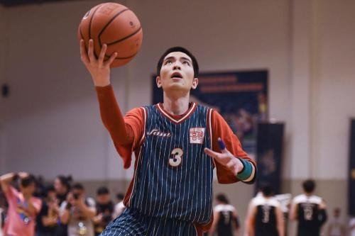 萧敬腾狂砍46分,力压林书豪拿下全场mvp,雨神打篮球什么水平?