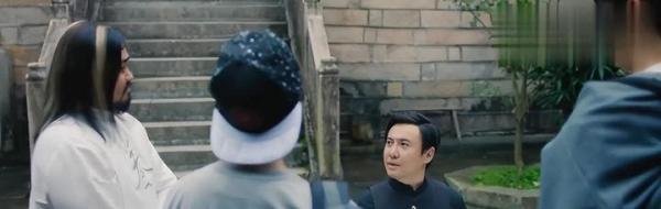 掌门离世，门生跑路，金龙羽上演绝地大逃杀