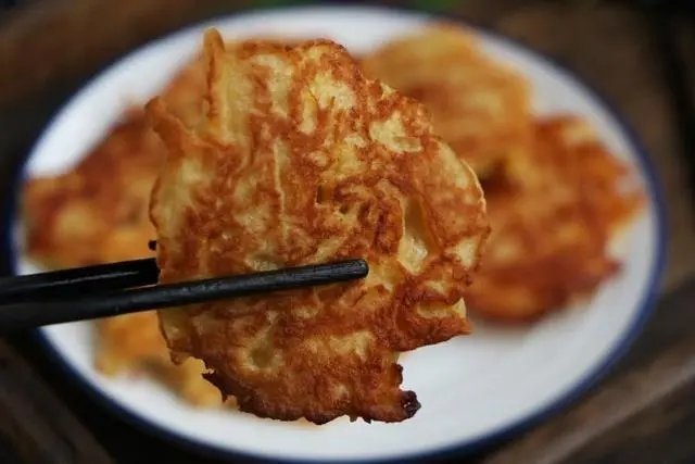 江西家长花费一小时,用苹果给女儿做薯条汉堡套餐,苹果还能做哪些美食?