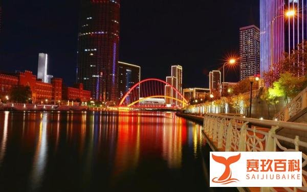 中国有6个超大城市,其中有4个是直辖市,2个是副省级市