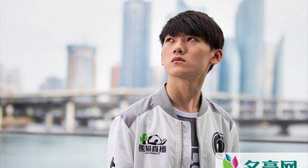 Jackeylove个人资料最新消息 网红Jackeylove在哪里播真名叫什么怎么火的