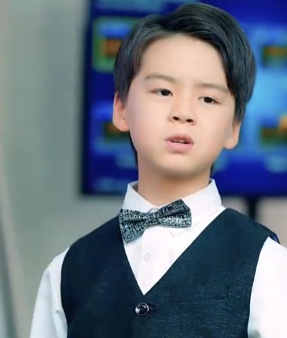 男的收养了个小男孩是什么短剧