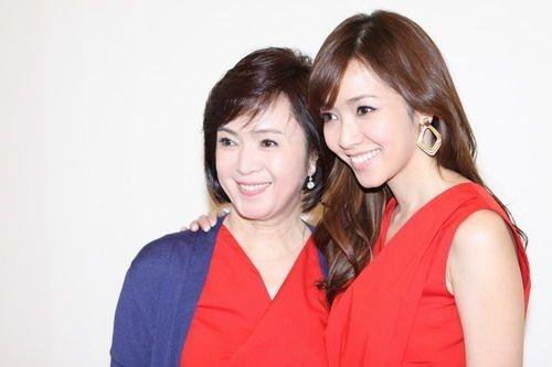 “侯佩岑道歉”被骂上热搜,她母亲林月云,当年到底做了什么?