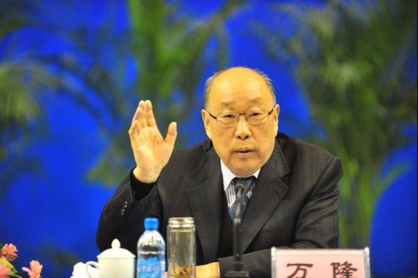 万洪建发文炮轰父亲，此事对双汇集团造成了哪些负面影响？