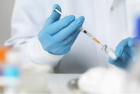 新冠疫苗接种后的多久可以喝酒呢?接种疫苗后饮食上需要注意什么?