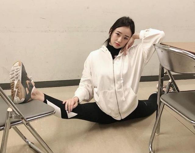 退役后身材越来越好，今有意进入娱乐圈，艺体女神孙妍在近照如何？