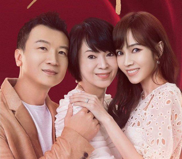 “侯佩岑道歉”被骂上热搜,她母亲林月云,当年到底做了什么?