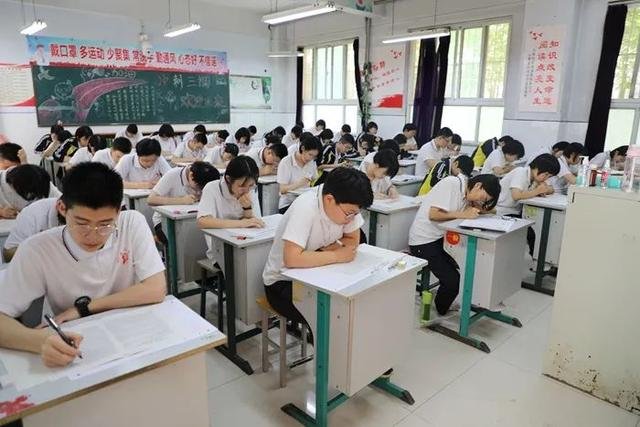 科尔沁区教研室查分怎么查？