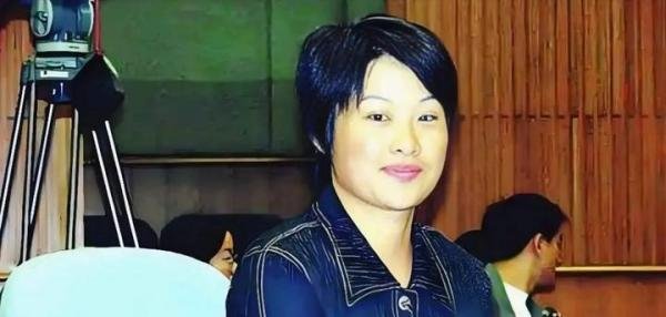 3名醉汉夜闯女生宿舍,欲泄兽欲,被打工妹一刀捅死,法院:正当防卫,无罪