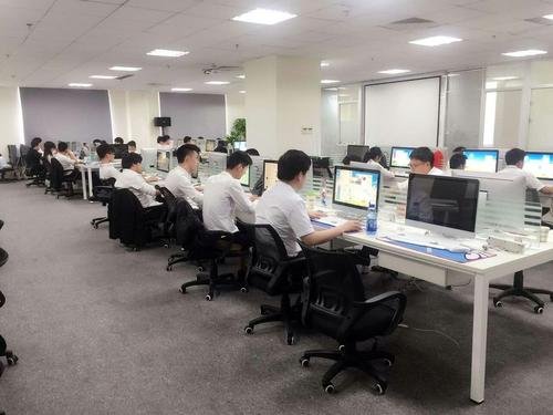 腾讯QQ人工客服电话号码多少？