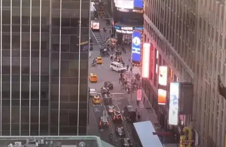 纽约时代广场传出巨大爆炸声，当地的治安情况如何？