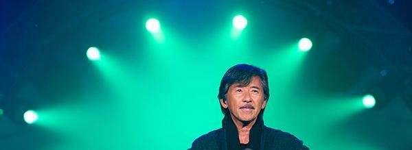 陈奕迅和林子祥在演唱会上合唱的一首数字歌