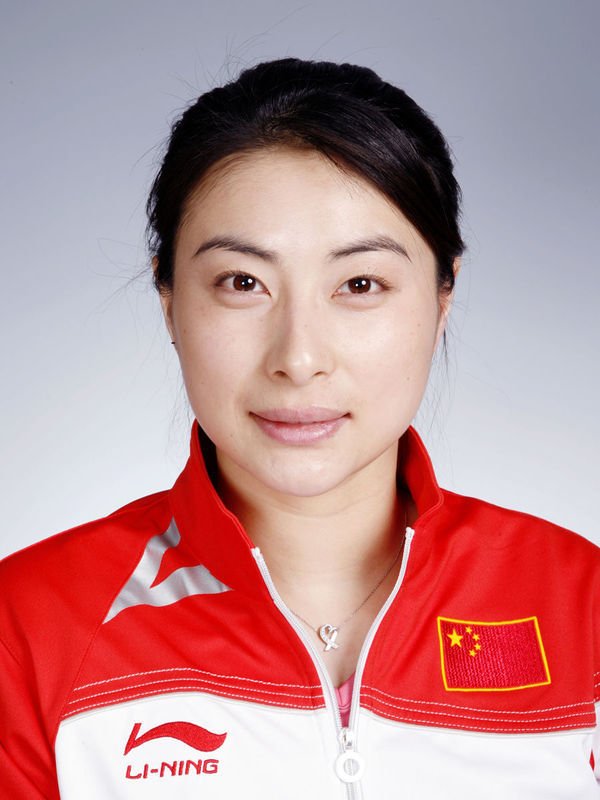 霍启刚怎么评价郭晶晶：友情以上，恋人未满？
